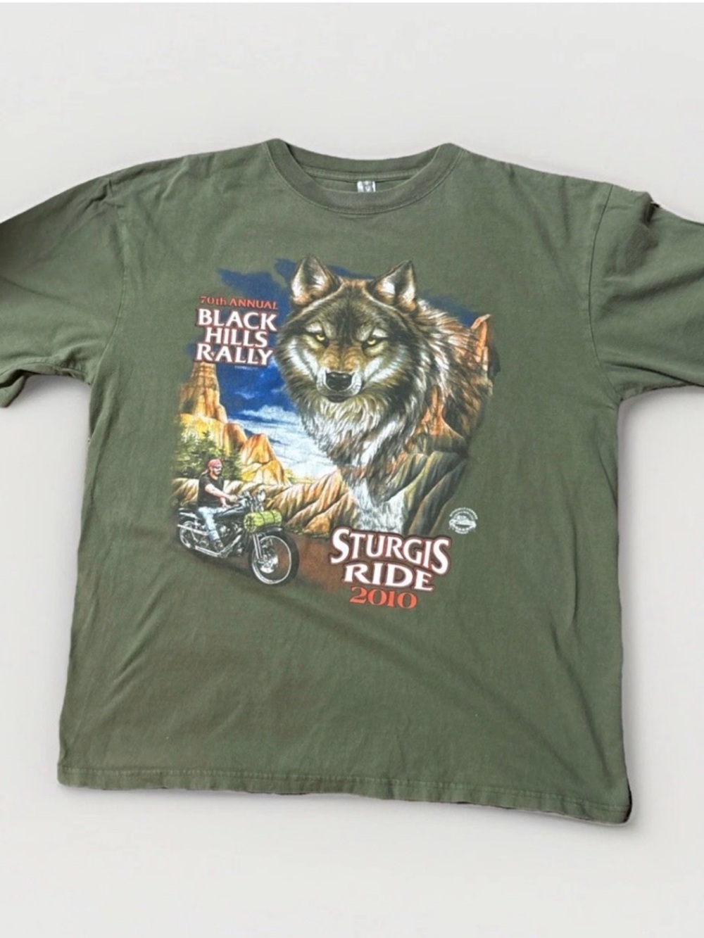 Sturgis 2010 XL Black Hills Rally 70th Anniversary T-Shirt Wolf Harley Davidson